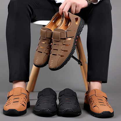 Trendy sandaler i perforeret pu-læder