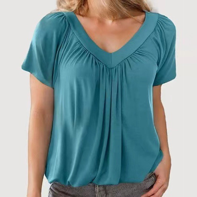 Plisseret kortærmet T-shirt med V-hals til kvinder