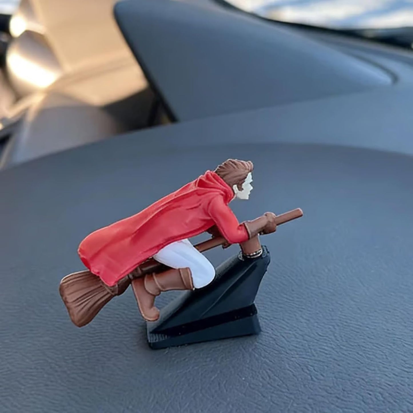 🚗Fantasy-bildekoration – 🧙‍♀️Hekse- og troldmands-kosteskaft-instrumentbræt-drift-ornamenter✨