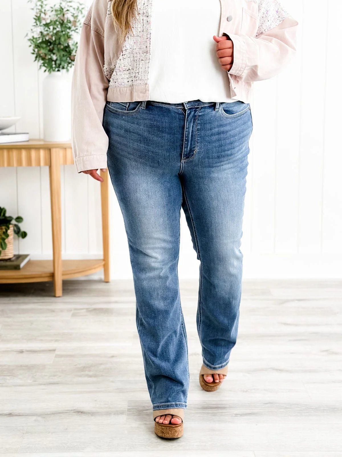 Holy Grail Bootcut-jeans med mavekontrol 🔥