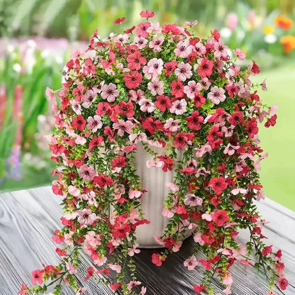 Udendørs kaskade af tusindfryd og eukalyptusblomster – UV-bestandige