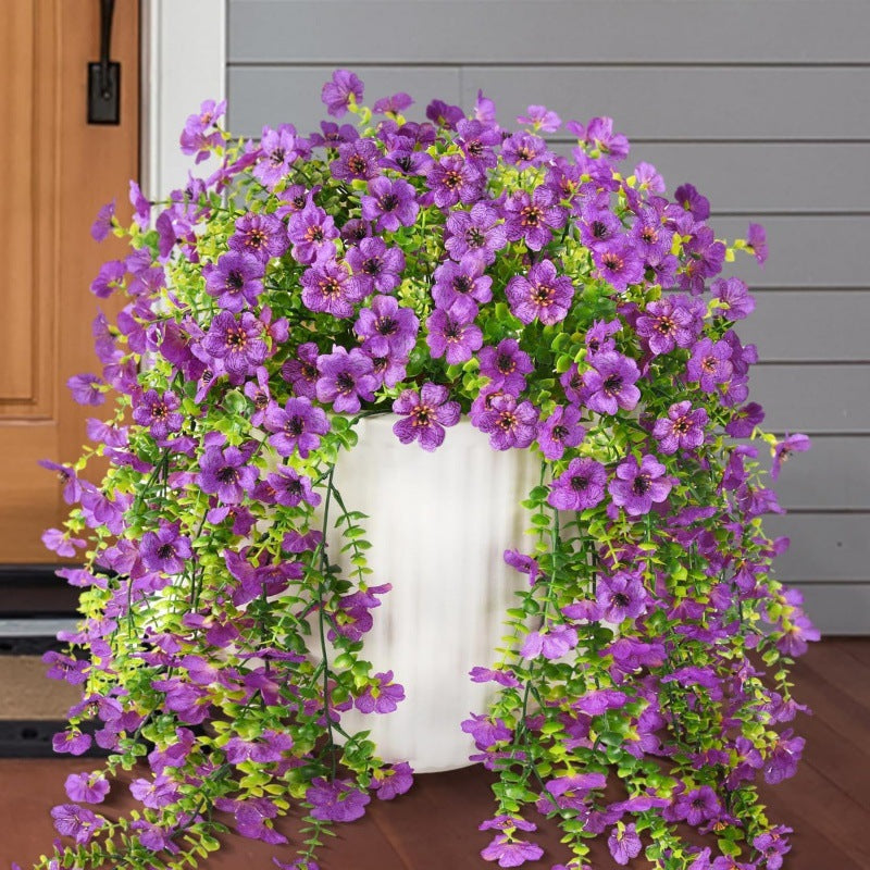 Udendørs kaskade af tusindfryd og eukalyptusblomster – UV-bestandige
