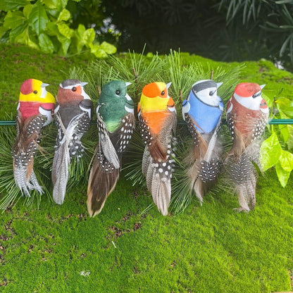 🐦 Kunstige fugle med fjer og klips (12 stk pr pakke)