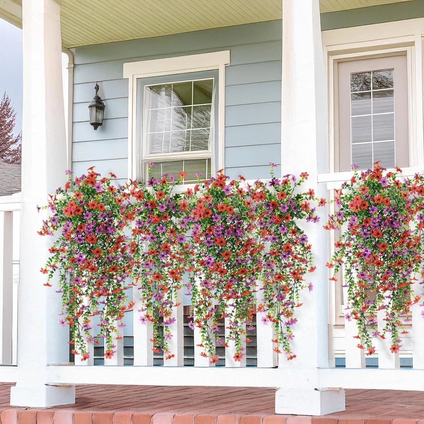 Udendørs kaskade af tusindfryd og eukalyptusblomster – UV-bestandige