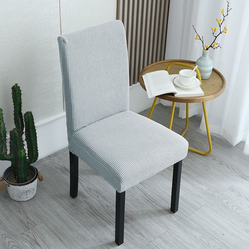 🪑Stolovertræk – giv en gammel stol et helt nyt look på et øjeblik!