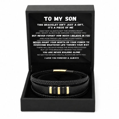 Til min søn — »Never Walk Alone«-sæt med flettede armbånd 🖤